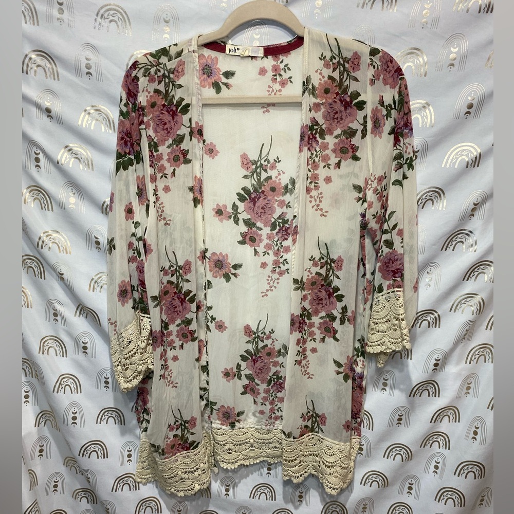 🎆 3/$10 Jolt White Sheer Fabric